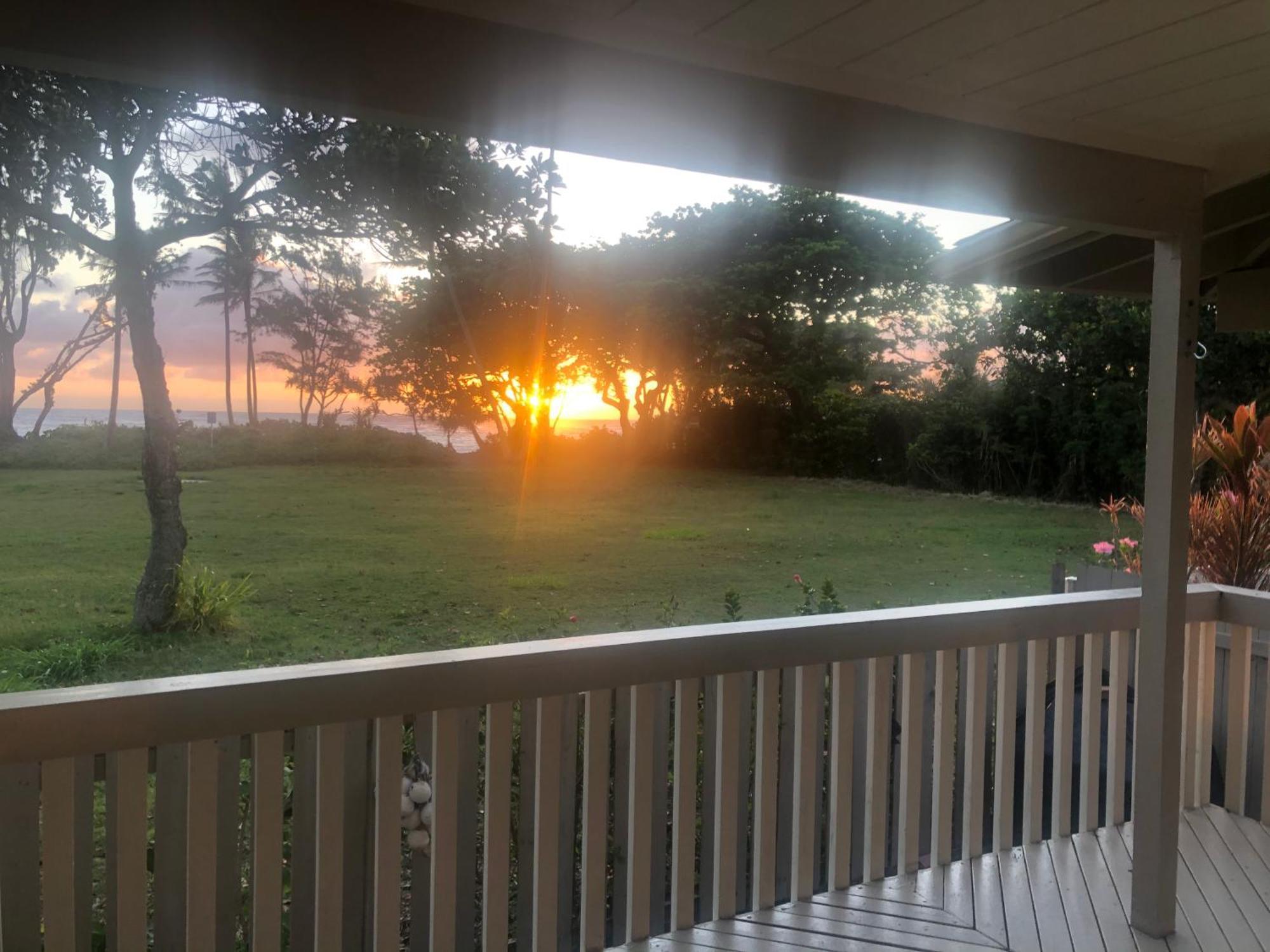 Tropical Treasure On A White Sandy Beach Villa Laie Exterior foto